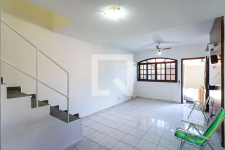 Casa à venda com 2 quartos, 88m² em Jardim Ana Maria, São Paulo
