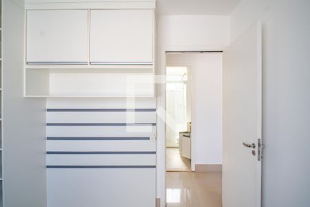 Quarto 1 de apartamento para alugar com 2 quartos, 40m² em Jardim Joao Xxiii, São Paulo