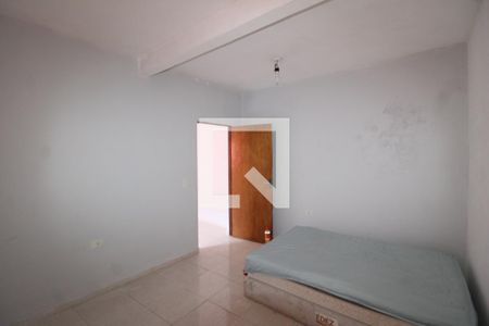 Quarto 1 de casa para alugar com 1 quarto, 60m² em Jardim Santa Cruz, São Paulo