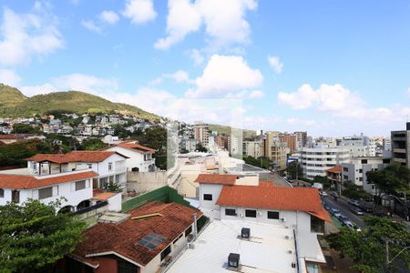 Vista da Sala de apartamento para alugar com 4 quartos, 360m² em Mangabeiras, Belo Horizonte