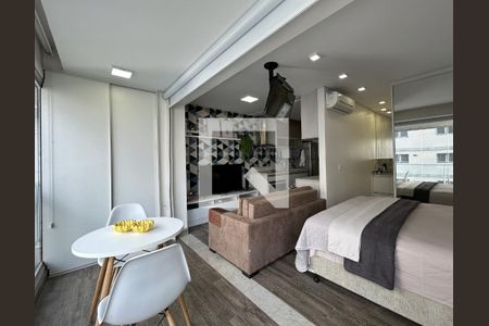 Sala / Quarto de apartamento à venda com 1 quarto, 36m² em Brooklin, São Paulo