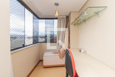 Quarto 1 de apartamento para alugar com 2 quartos, 115m² em Santo Antônio, Porto Alegre