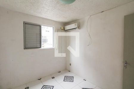Quarto 1 de apartamento para alugar com 2 quartos, 42m² em Olaria, Canoas