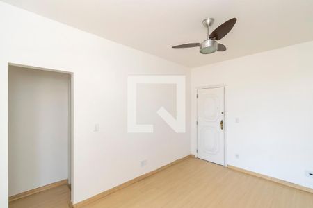 Sala de apartamento para alugar com 2 quartos, 100m² em Vila da Penha, Rio de Janeiro