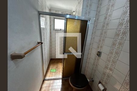 Banheiro de apartamento para alugar com 1 quarto, 52m² em Jardim do Lago, Campinas