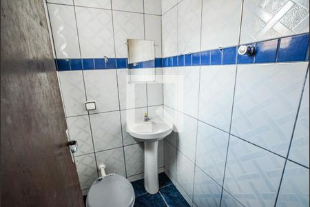 Lavabo de casa para alugar com 3 quartos, 100m² em Vila Mazzei, Santo André