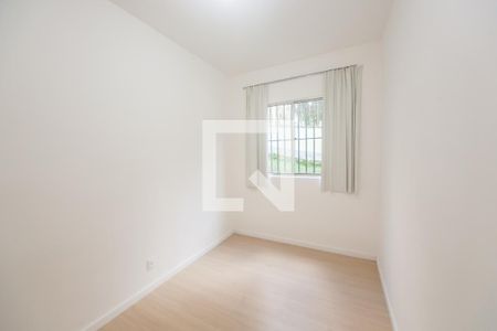 quarto 1 de apartamento para alugar com 2 quartos, 50m² em Buritis, Belo Horizonte