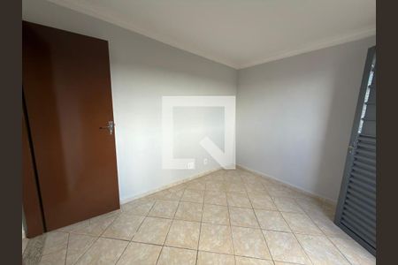 Quarto 02 de apartamento para alugar com 2 quartos, 60m² em Taguatinga, Brasília