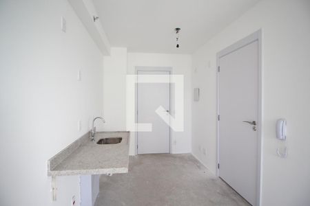 Cozinha de kitnet/studio à venda com 1 quarto, 30m² em Indianópolis, São Paulo