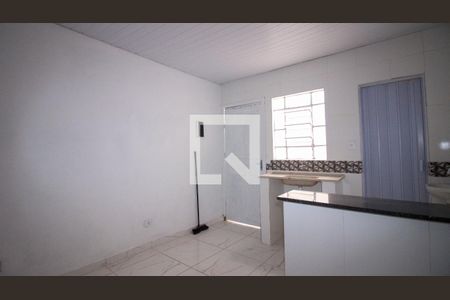 Kitnet de kitnet/studio para alugar com 1 quarto, 20m² em Vila Olinda, São Paulo