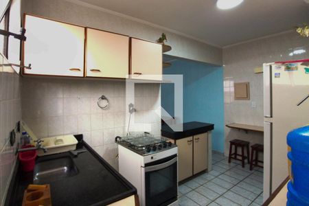 Cozinha  de apartamento para alugar com 2 quartos, 62m² em Guilhermina, Praia Grande
