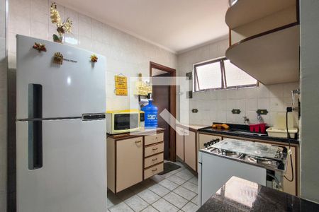 Cozinha  de apartamento para alugar com 2 quartos, 62m² em Guilhermina, Praia Grande