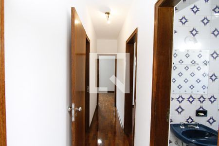 Corredor de apartamento para alugar com 3 quartos, 110m² em Santa Lúcia, Belo Horizonte