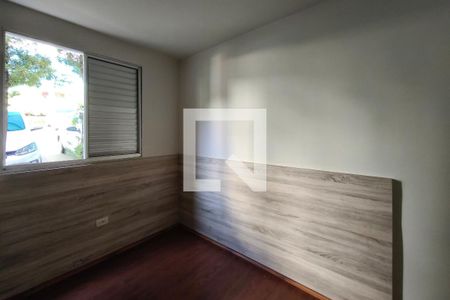 Quarto 2 de apartamento para alugar com 2 quartos, 45m² em Vila Carminha, Campinas