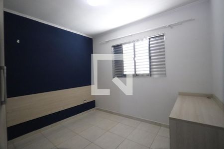 Quarto 2 de casa à venda com 2 quartos, 60m² em Vila Alpina, São Paulo