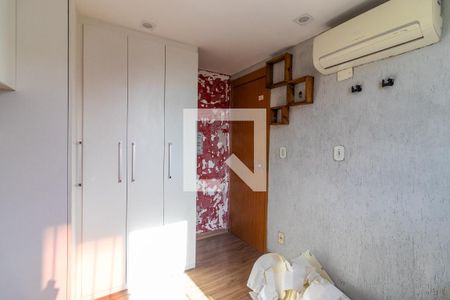 Quarto 2 de apartamento para alugar com 2 quartos, 50m² em Guadalupe, Rio de Janeiro