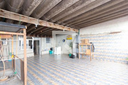 Varanda de casa para alugar com 2 quartos, 250m² em Conjunto Residencial José Bonifácio, São Paulo