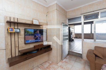 Sala de casa para alugar com 2 quartos, 250m² em Conjunto Residencial José Bonifácio, São Paulo