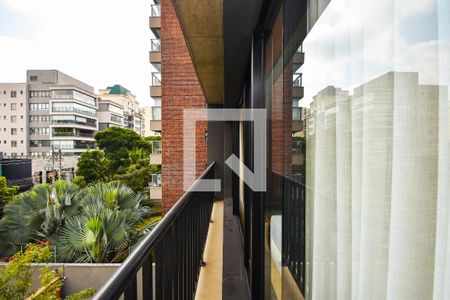 varanda Sala de estar de apartamento à venda com 3 quartos, 189m² em Jardim Paulista, São Paulo