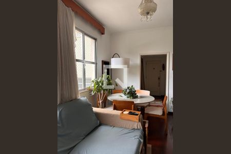 Sala de apartamento à venda com 2 quartos, 68m² em Leblon, Rio de Janeiro