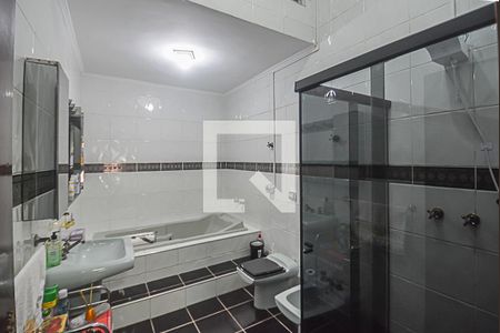 Banheiro da Suíte de casa à venda com 4 quartos, 254m² em Vila Franca, São Bernardo do Campo