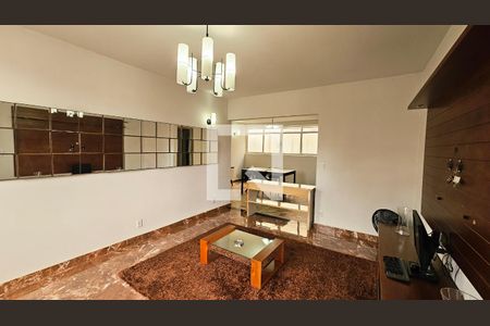 Casa à venda com 4 quartos, 300m² em Bela Vista, Jundiaí