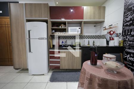 Cozinha de apartamento à venda com 2 quartos, 43m² em Jardim Ipanema, Santo André