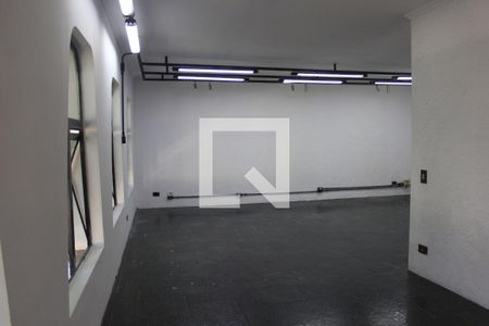 Sala de casa para alugar com 2 quartos, 250m² em Jardim Santa Mena, Guarulhos