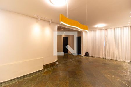 Casa de Condomínio para alugar com 4 quartos, 525m² em Baldeador, Niterói