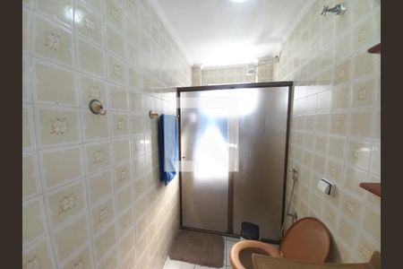 Banheiro 1 de apartamento para alugar com 1 quarto, 99m² em Itararé, São Vicente