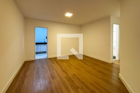 Apartamento para alugar com 4 quartos, 107m² em Pinheiros, São Paulo