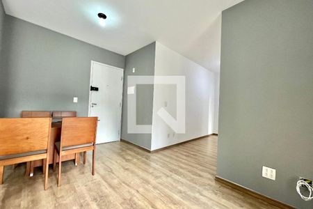 Sala de apartamento para alugar com 2 quartos, 60m² em Jardim Prudência, São Paulo