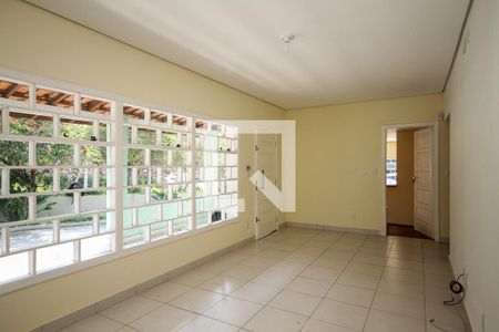 Sala 1 de casa para alugar com 5 quartos, 202m² em Vila Santo Antonio de Carapicuiba, Cotia