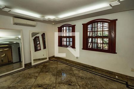 Casa para alugar com 4 quartos, 280m² em Dona Clara, Belo Horizonte