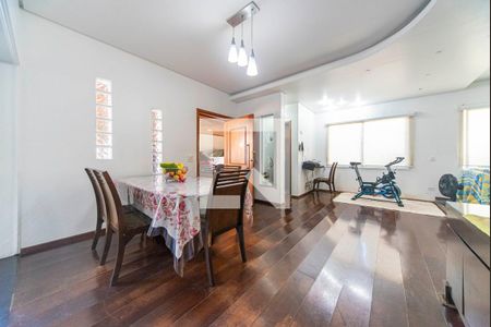 Sala de casa para alugar com 4 quartos, 450m² em Campestre, Santo André