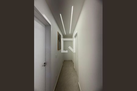 Corredor de apartamento à venda com 3 quartos, 69m² em Jardim Timbauhy, Barueri