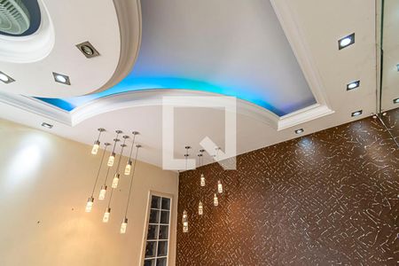 Sala de casa à venda com 1 quarto, 166m² em Penha Circular, Rio de Janeiro