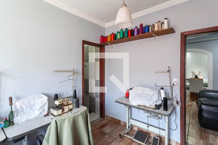 Suíte 1 de casa à venda com 4 quartos, 400m² em Rio Branco, Belo Horizonte