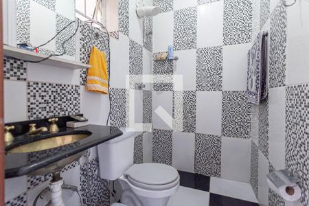 Banheiro da suíte 1 de casa à venda com 4 quartos, 400m² em Rio Branco, Belo Horizonte