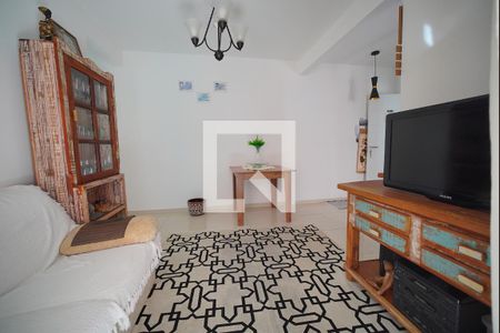 Sala de apartamento para alugar com 2 quartos, 66m² em Santinho, Florianópolis