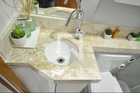 Banheiro de apartamento para alugar com 1 quarto, 30m² em Vila Gustavo, São Paulo