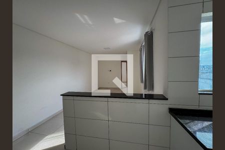 Sala/Cozinha de apartamento para alugar com 2 quartos, 62m² em Vila Vilma, Santo André