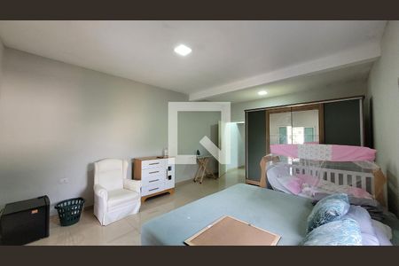 Suite de casa de condomínio para alugar com 3 quartos, 250m² em Chácara Águas da Pedra, Itaquaquecetuba