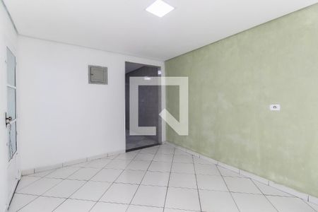 Sala de casa para alugar com 2 quartos, 100m² em Vila Curuçá Velha, São Paulo