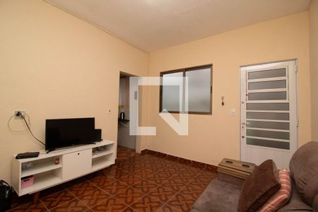 Sala de casa para alugar com 1 quarto, 140m² em Jardim Leila, Guarulhos