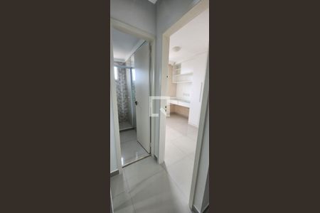 Banheiro de apartamento para alugar com 3 quartos, 84m² em Jardim Zaira, Guarulhos