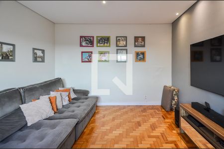 Casa para alugar com 7 quartos, 400m² em Pompéia, Belo Horizonte