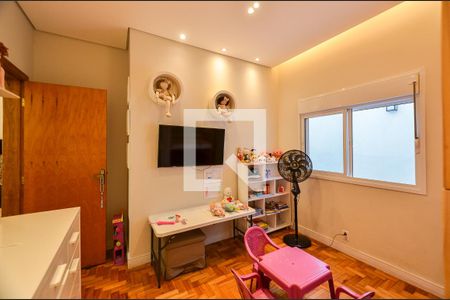 Casa para alugar com 7 quartos, 400m² em Pompéia, Belo Horizonte