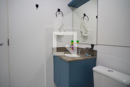 Banheiro suíte  de apartamento para alugar com 2 quartos, 62m² em Farrapos, Porto Alegre