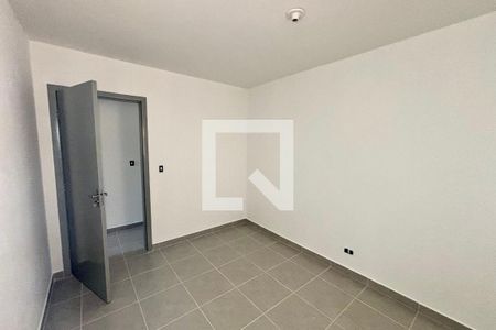 Quarto 1 de casa para alugar com 2 quartos, 55m² em Jardim Dayse, Ferraz de Vasconcelos